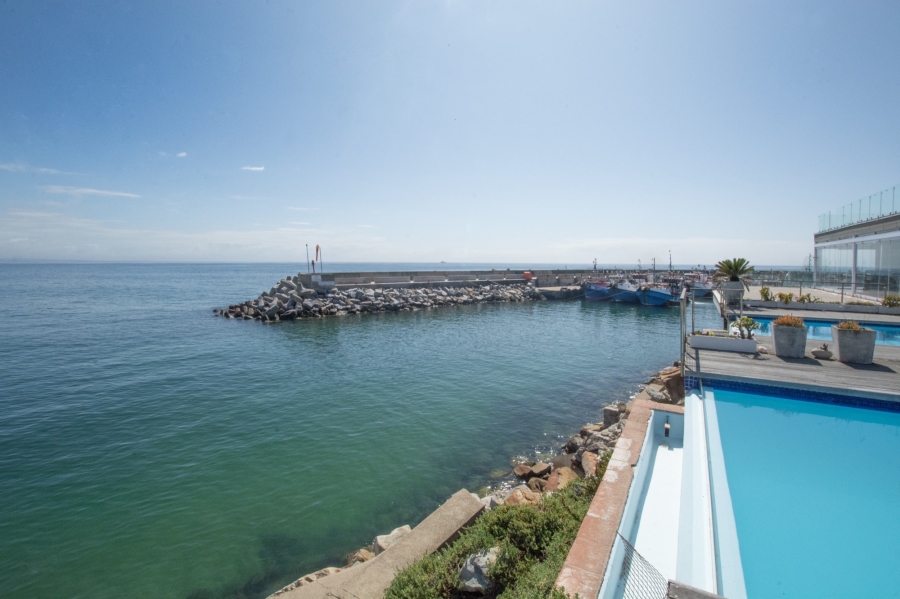 6 Bedroom Property for Sale in Port St Francis Eastern Cape
